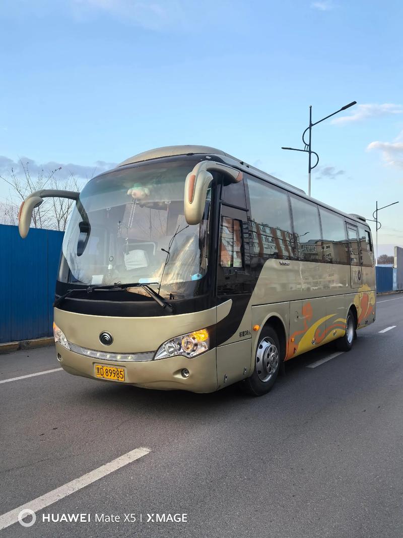 体验便捷愉快旅程——旅游大巴租赁行业的现状与趋势