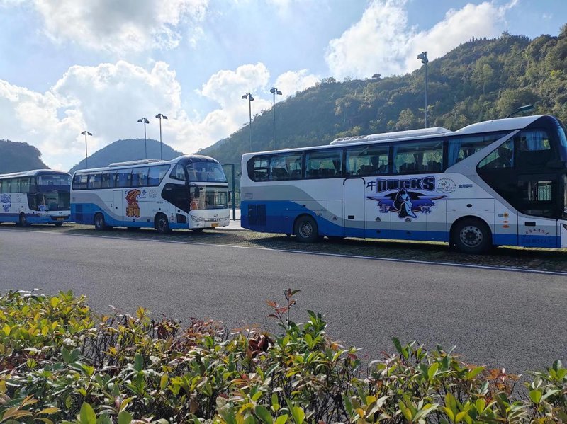 租赁旅游大巴：让旅行更加轻松愉悦
